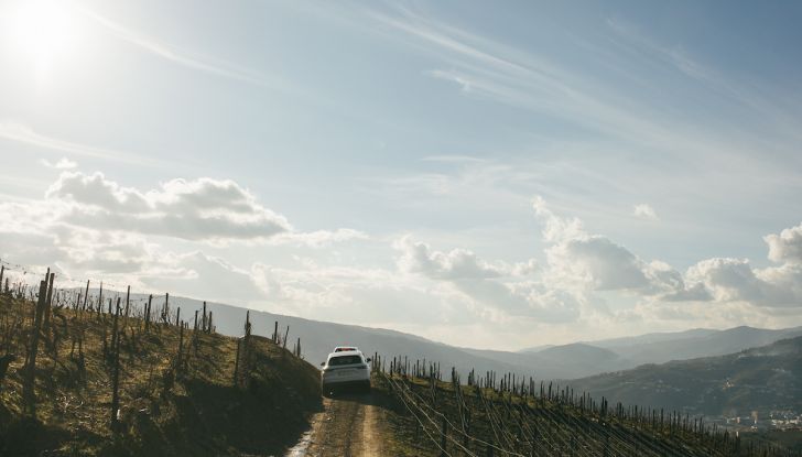 Porsche Cayenne 2018, prova su strada: la terza generazione allo stato dell’arte - Foto 34 di 44
