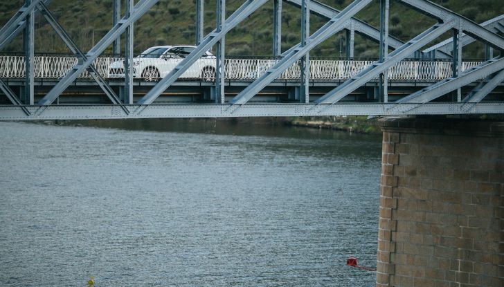 Porsche Cayenne 2018, prova su strada: la terza generazione allo stato dell’arte - Foto 39 di 44