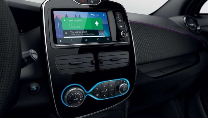 A Bologna car sharing 100% elettrico con 120 Renault ZOE - Foto 2 di 6