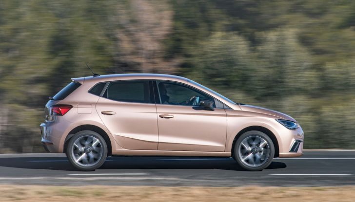 Nuova SEAT Ibiza 2018 a Metano, prova su strada del TGI da 90CV - Foto 22 di 44