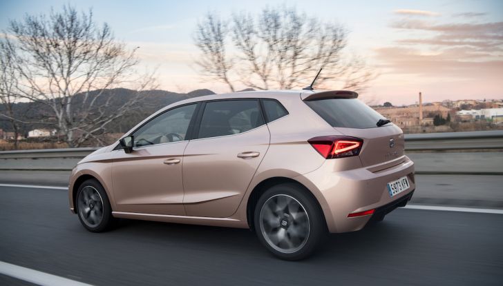 Nuova SEAT Ibiza 2018 a Metano, prova su strada del TGI da 90CV - Foto 24 di 44