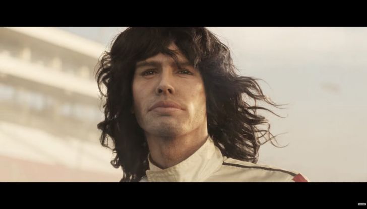 Kia Stinger 2018: Steven Tyler ed Emerson Fittipaldi nello spot del Super Bowl - Foto 15 di 15