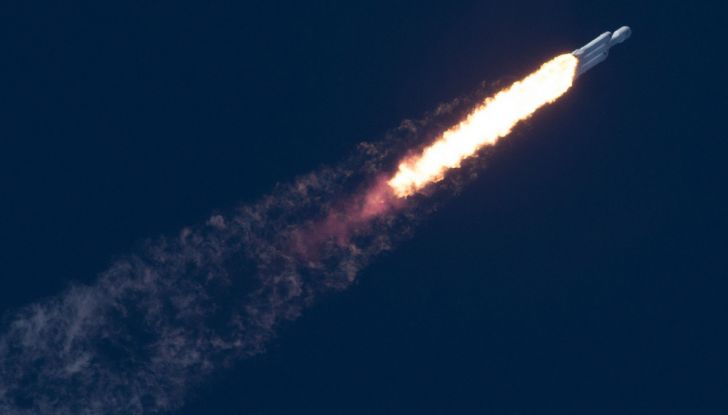 Che fine ha fatto la  Tesla Roadster spedita in orbita? - Foto 13 di 14