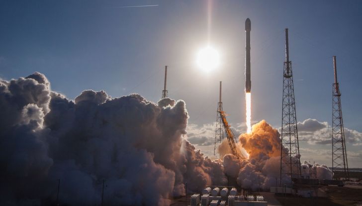 Che fine ha fatto la  Tesla Roadster spedita in orbita? - Foto 9 di 14