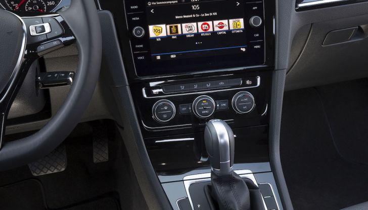 [VIDEO] Prova Volkswagen Golf TGI: La Strada in Streaming! - Foto 29 di 33