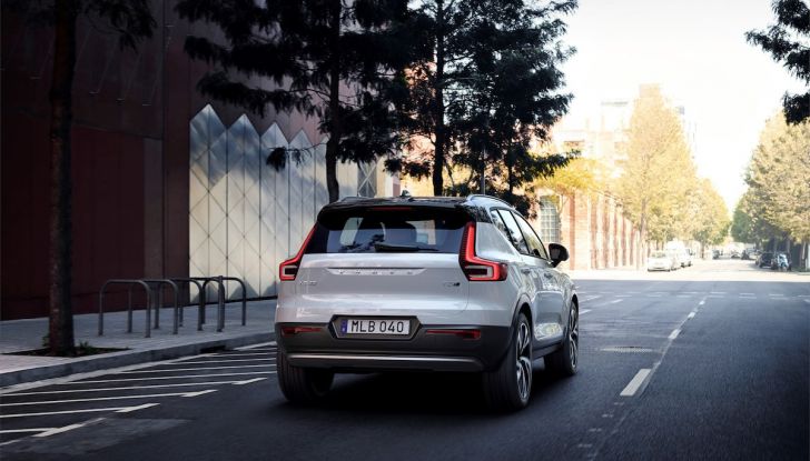 Volvo XC40: nel 2020 arriva la versione 100% elettrica - Foto 21 di 38