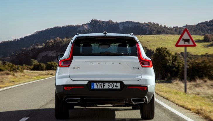 Volvo XC40: nel 2020 arriva la versione 100% elettrica - Foto 16 di 38