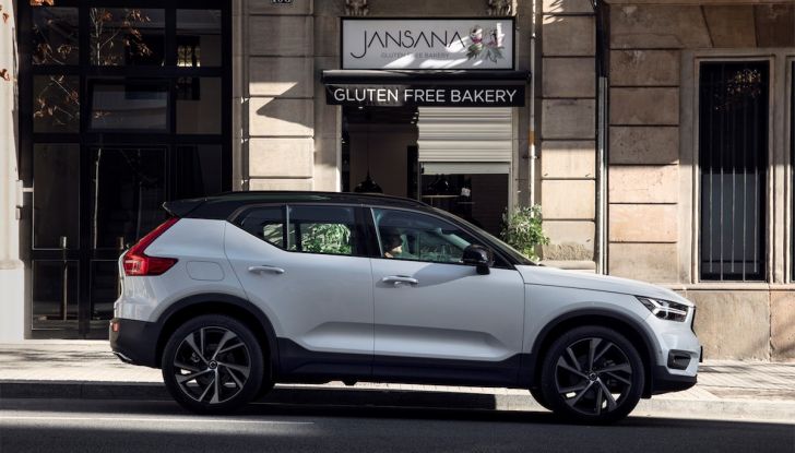 Volvo XC40: nel 2020 arriva la versione 100% elettrica - Foto 13 di 38