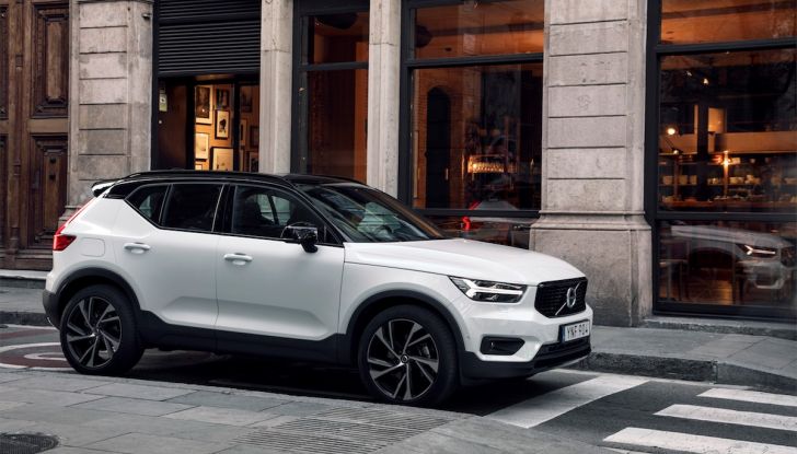 Volvo XC40: nel 2020 arriva la versione 100% elettrica - Foto 10 di 38