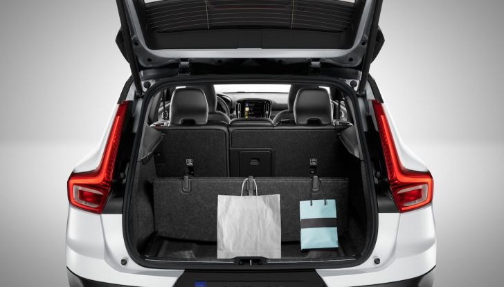 Volvo XC40: nel 2020 arriva la versione 100% elettrica - Foto 5 di 38
