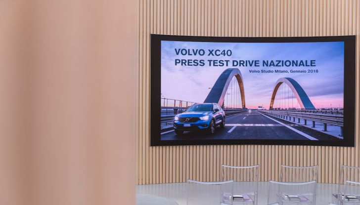 Volvo XC40 2018, prova su strada del SUV compatto svedese - Foto 4 di 51