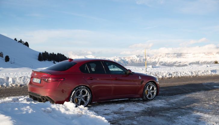 Prova su strada Alfa Romeo Giulia Quadrifoglio, la macchina perfetta! - Foto 48 di 48