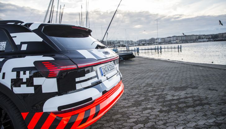 Audi e-tron, il SUV elettrico si prenota online - Foto 19 di 31