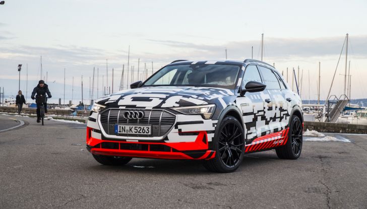 Audi e-tron, il SUV elettrico si prenota online - Foto 2 di 31