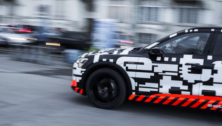 Audi e-tron, il SUV elettrico si prenota online - Foto 29 di 31