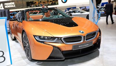 BMW i8 Roadster 2018: Caratteristiche, prezzi e prestazioni