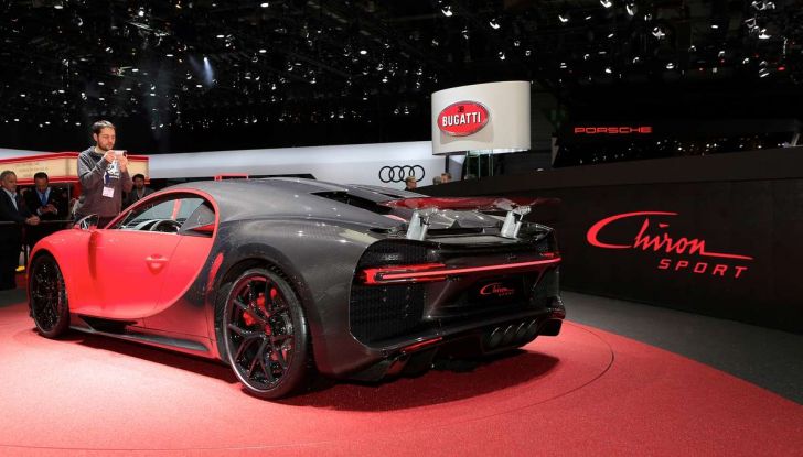 Bugatti Chiron Sport, la pista è il suo mestiere - Foto 16 di 20