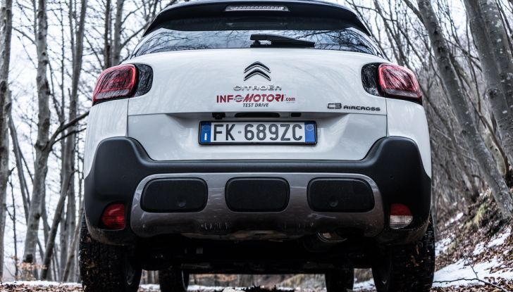 Citroën C3 Aircross, la prova su strada del 130CV: Crossover comodo e versatile - Foto 3 di 43