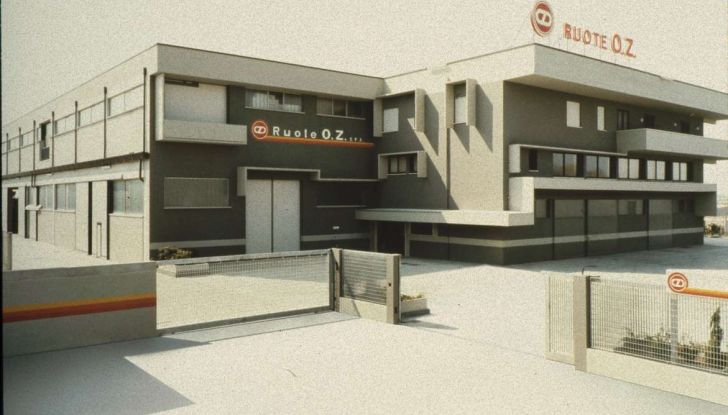 Claudio Bernoni, il Signore delle ruote! - Foto 12 di 21