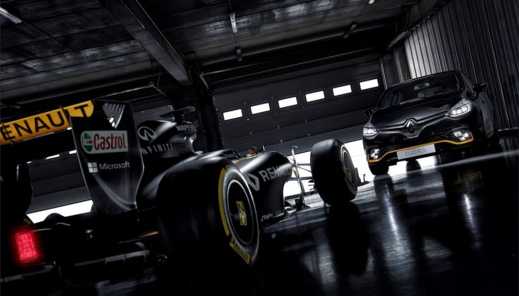 Renault Clio R.S. 18: la Hot Hatch da 220CV pronta a scendere in pista - Foto 9 di 20