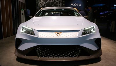 Cupra e-Racer, la prima GT 100% elettrica pronta per le corse