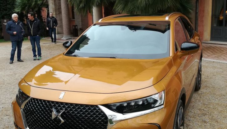 DS7 Crossback, prova su strada del SUV Premium senza compromessi - Foto 7 di 27