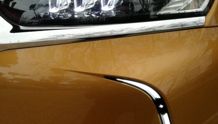 DS7 Crossback, prova su strada del SUV Premium senza compromessi - Foto 21 di 27