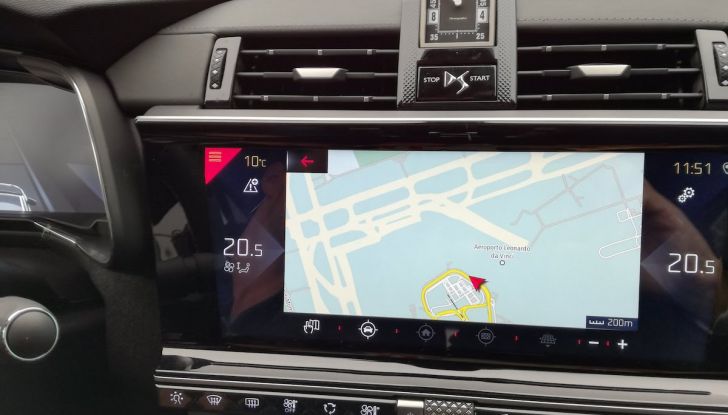 DS7 Crossback, prova su strada del SUV Premium senza compromessi - Foto 22 di 27