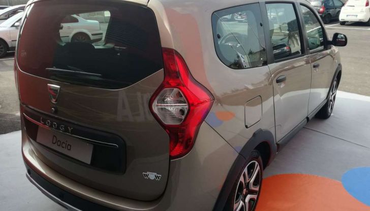 Dacia WOW, la serie speciale su Sandero, Lodgy e Dokker - Foto 4 di 10