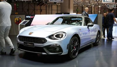 Abarth 124 GT, serie speciale con hard top in carbonio