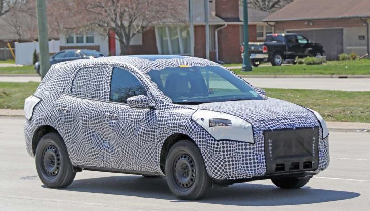 Ford Kuga 2020, prime prove su strada per il Crossover dell’Ovale Blu - Foto 6 di 36