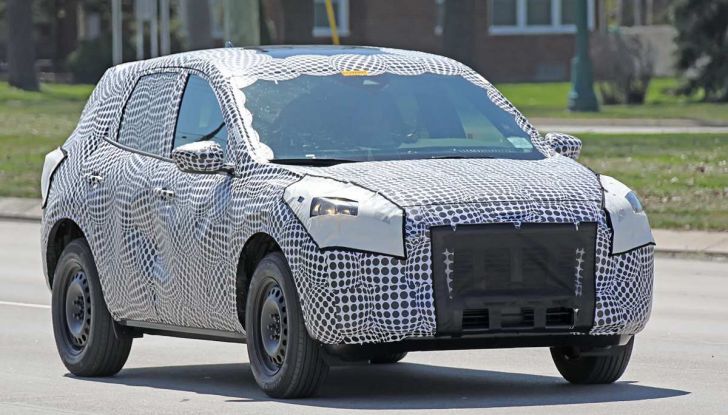 Ford Kuga 2020, prime prove su strada per il Crossover dell’Ovale Blu - Foto 19 di 36