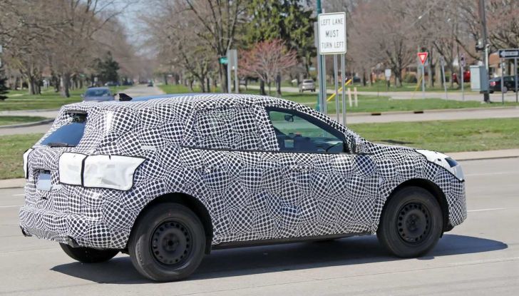 Ford Kuga 2020, prime prove su strada per il Crossover dell’Ovale Blu - Foto 8 di 36