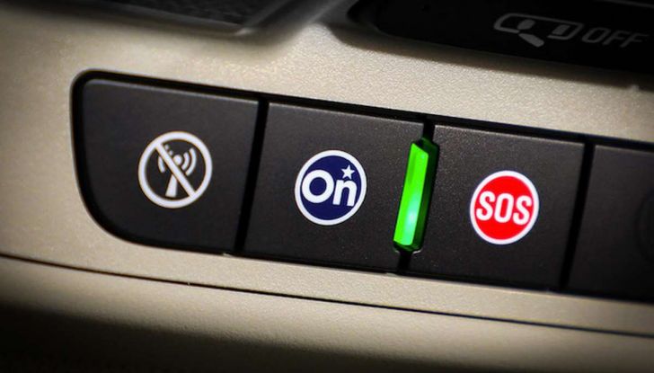 La chiamata di emergenza in auto diventa obbligatoria - Foto 1 di 9