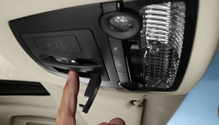 La chiamata di emergenza in auto diventa obbligatoria - Foto 7 di 9