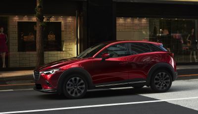 Mazda CX-3 2018, restyling d’autore per il Kodo Crossover