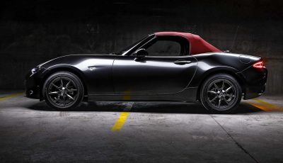 Mazda MX-5 Cherry Edition, versione esclusiva da 71 esemplari