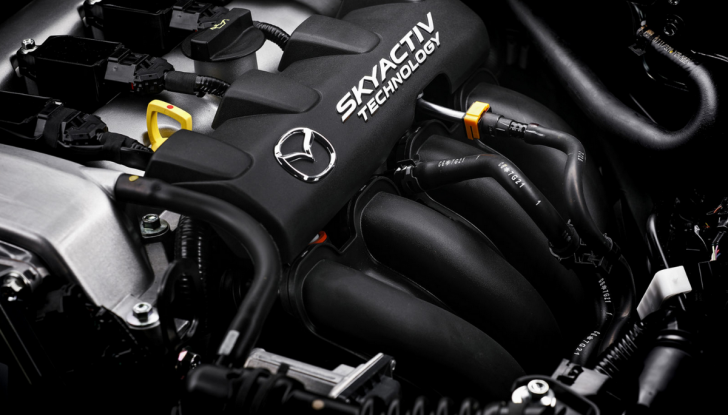 Mazda MX-5 Cherry Edition, versione esclusiva da 71 esemplari - Foto 3 di 6