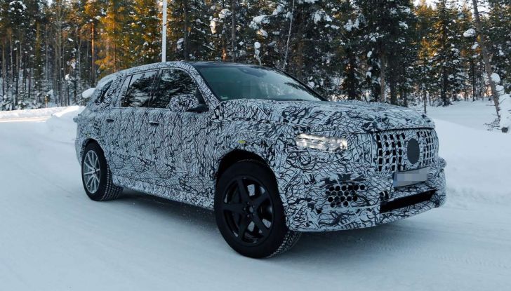 Mercedes GLS 63 AMG 2019, il SUV di lusso tedesco scende in strada - Foto 1 di 8