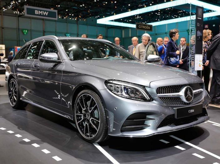 Mercedes Classe C Restyling 2018: nuovo corso per la regina della Stella