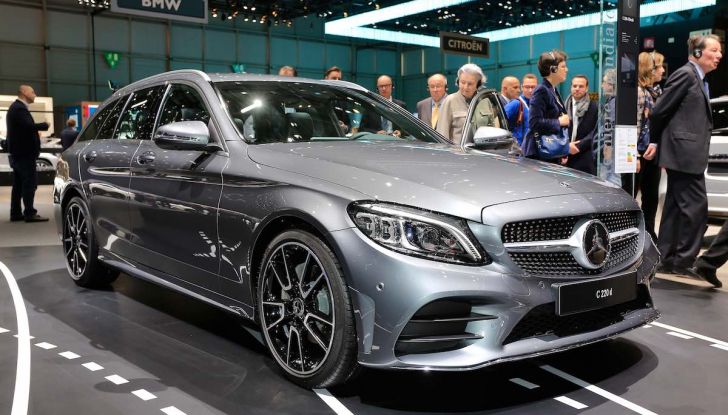 Mercedes Classe C Restyling 2018: nuovo corso per la regina della Stella - Foto 1 di 42