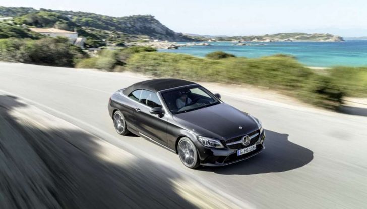 Mercedes Classe C Coupé e Cabrio 2018: più sportive ed efficienti - Foto 1 di 19