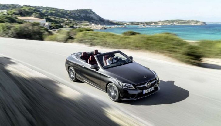 Mercedes Classe C Coupé e Cabrio 2018: più sportive ed efficienti - Foto 17 di 19