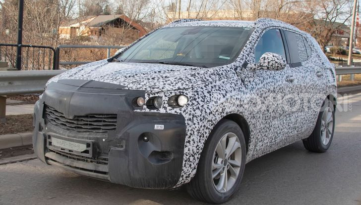 Opel Mokka X 2019, la nuova generazione impegnata nei test - Foto 13 di 21