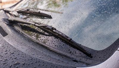 Tergicristalli ad acqua piovana: via ai test Ford