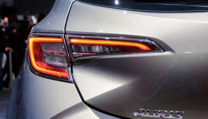 Toyota Corolla 2019: il ritorno di un mito per il segmento C - Foto 15 di 27