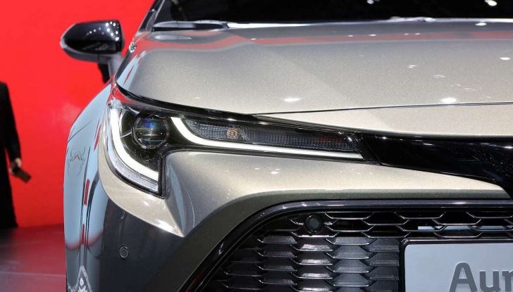 Toyota Corolla 2019: il ritorno di un mito per il segmento C - Foto 12 di 27