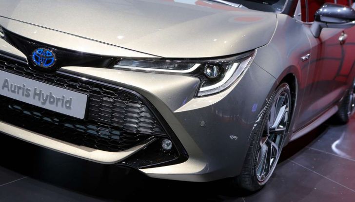 Toyota Corolla 2019: il ritorno di un mito per il segmento C - Foto 21 di 27