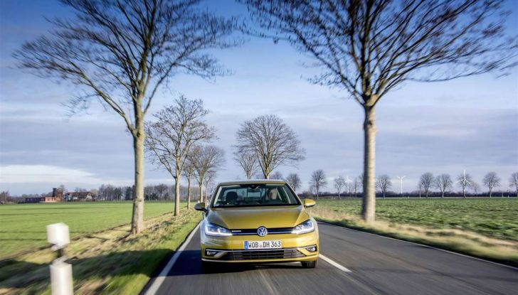 Volkswagen Golf 1.5 TSI ACT, il benzina che consuma come un diesel - Foto 4 di 8