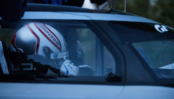 Volkswagen ID.R: nuovo record tra le elettriche al Nürburgring - Foto 8 di 13